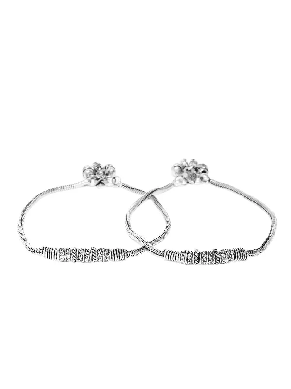 Women's Set Of 2 Oxidised Silver Plated Textured And Spiral Pattern Anklets - Priyaasi